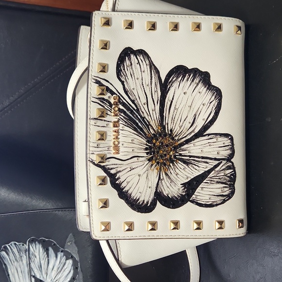 Michael kors handpainted purse - Picture 1 of 5